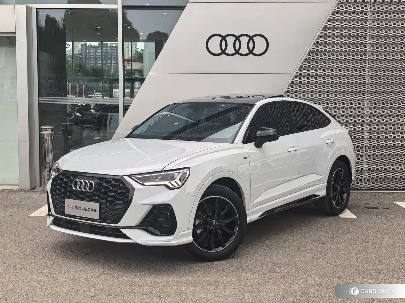 Audi Q3 Sportback id 4545879 из Китая 21
