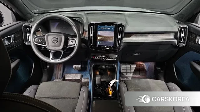 Volvo C40 Richards id 3043350 из Кореи 17