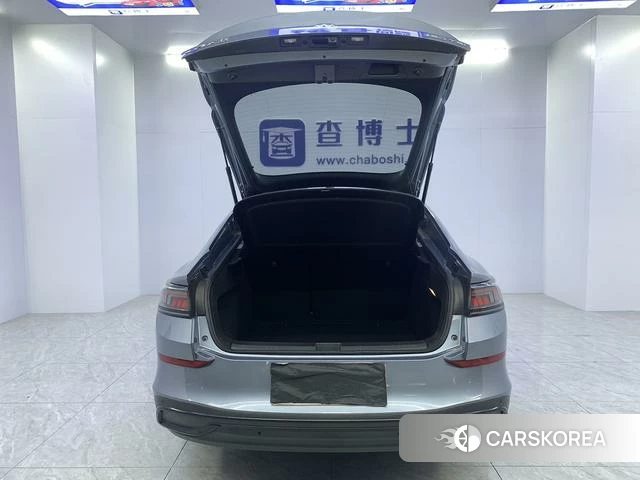 Volkswagen Lingdu id 4278721 из Китая 14