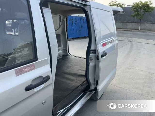 Wuling Automobile Wuling Hongguang V id 4238625 из Китая 11