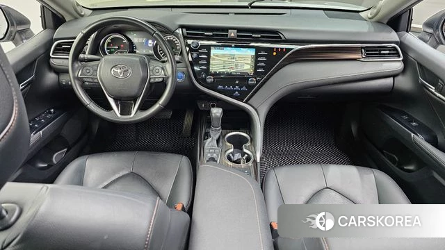 Toyota Camry (XV70) id 3894245 из Кореи 17