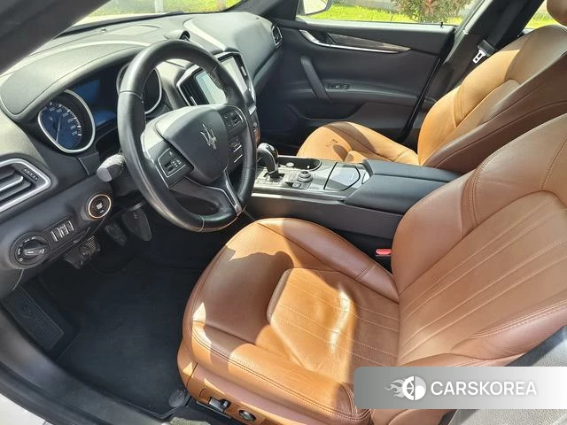 Maserati Ghibli id 3889960 из Китая 7