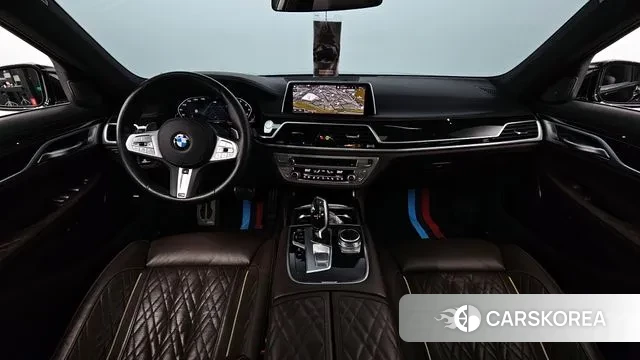 BMW 7 Series (G11) id 3116901 из Кореи 17