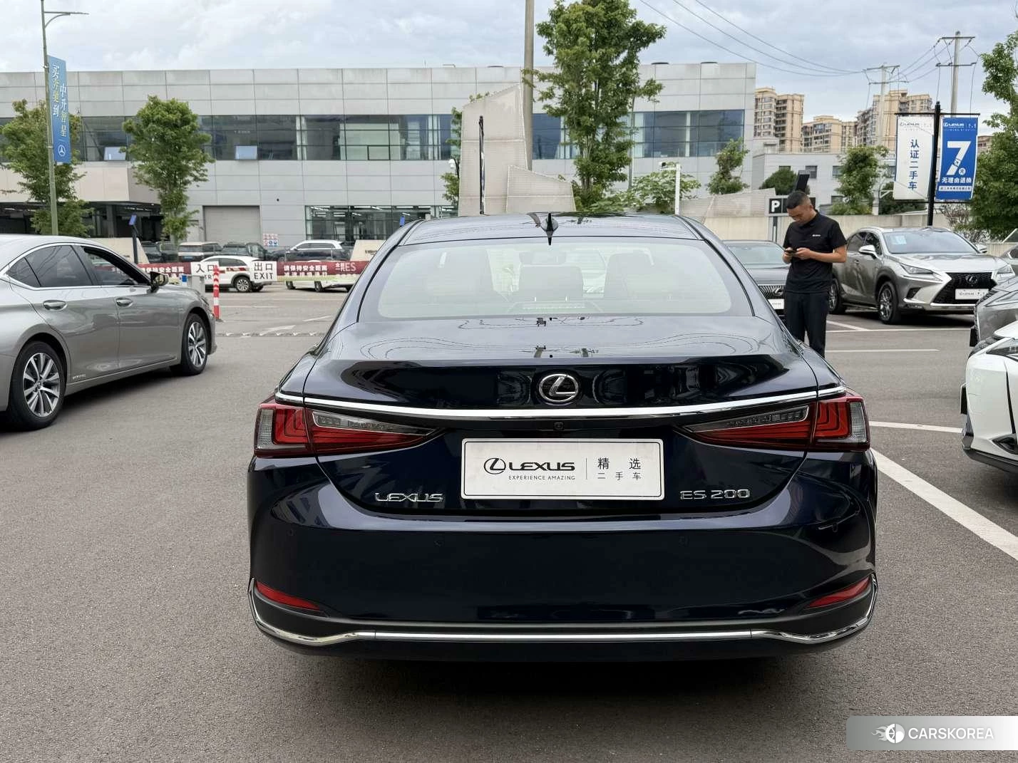 Lexus ES id 4513986 из Китая 7
