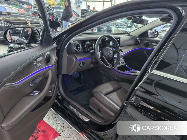 Mercedes-Benz E-class id 4208963 из Китая 11