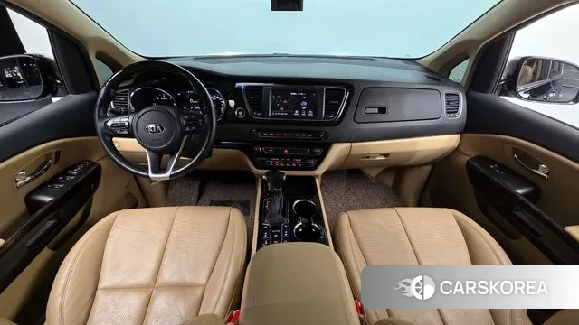 Kia The New Carnival id 3033938 из Кореи 17