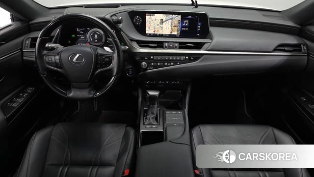 Lexus ES300h 7th generation id 4666774 из Кореи 17