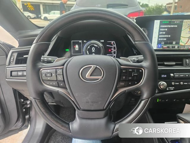 Lexus ES300h 7th generation id 4602607 из Кореи 17
