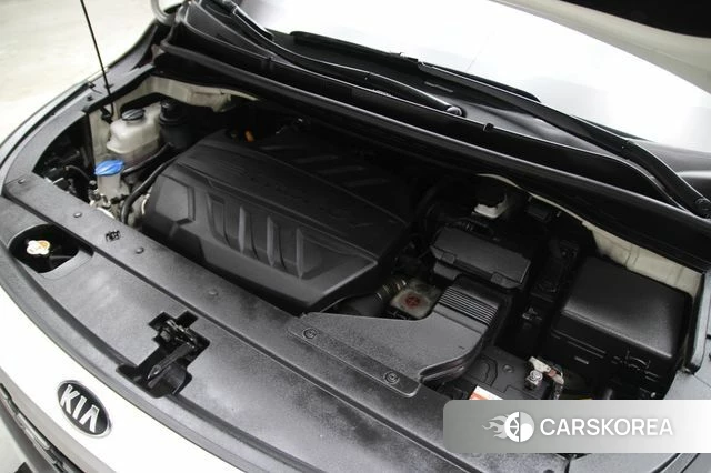 Kia The New Carnival id 3943078 из Кореи 17