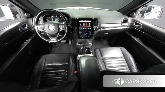 Jeep Grand Cherokee id 4224886 из Кореи 30