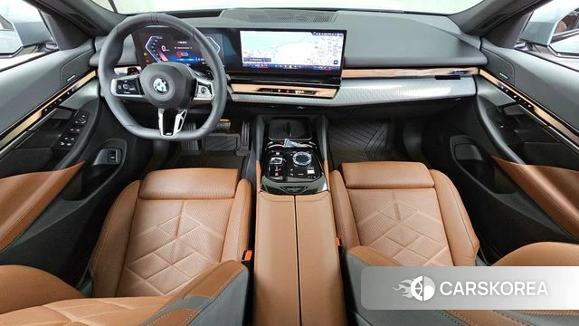 BMW 5 Series (G60) id 4185646 из Кореи 33