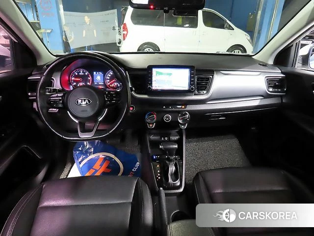 Kia Stonic id 4765329 из Кореи 17