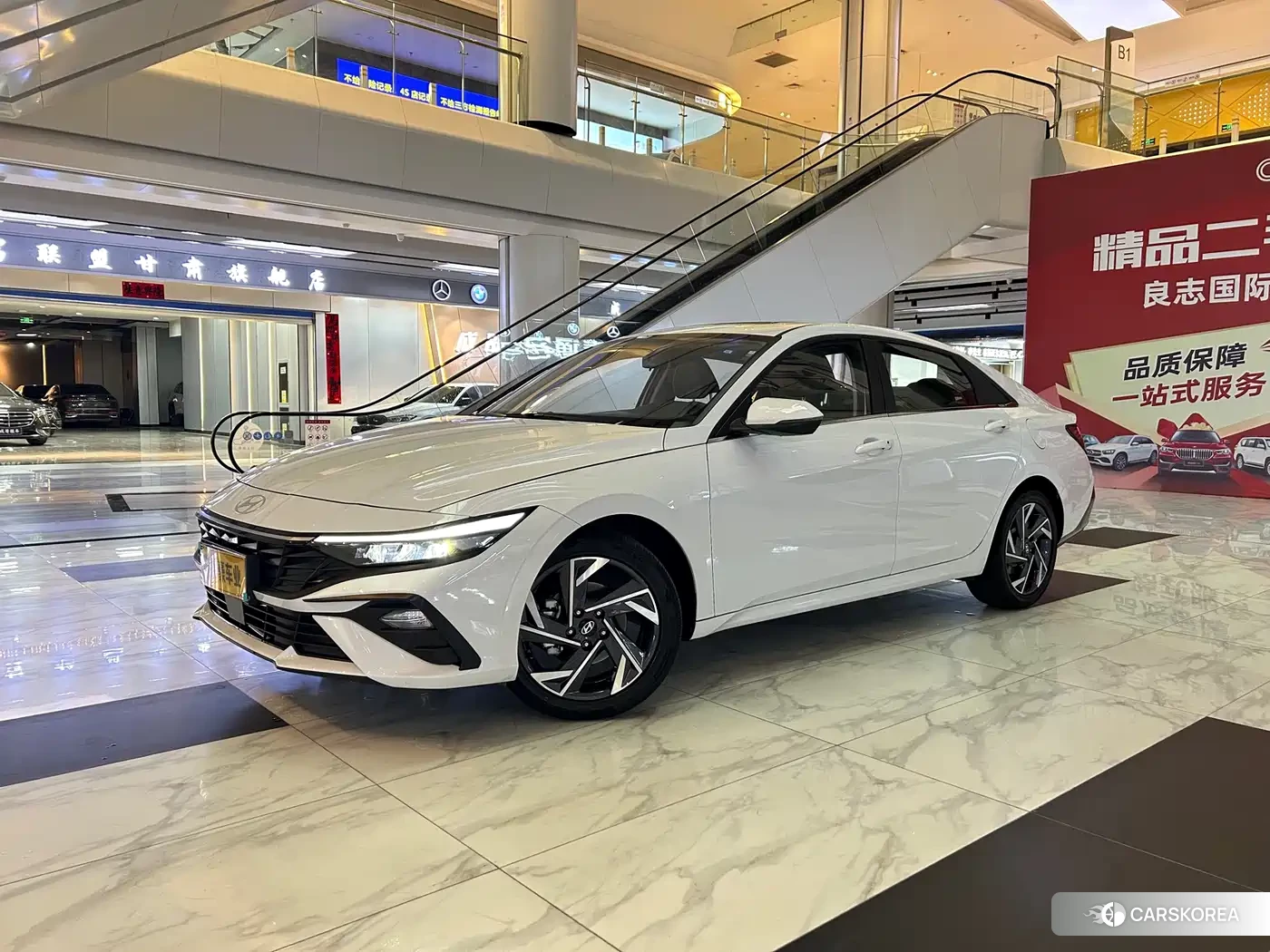 Hyundai Elantra id 4512978 из Китая 14
