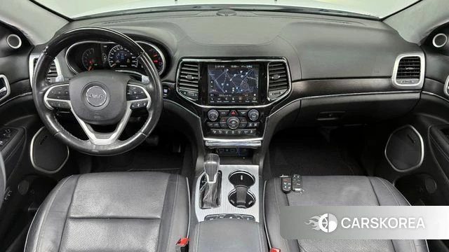 Jeep Grand Cherokee id 3924218 из Кореи 17