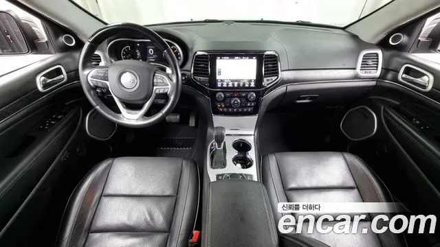 Jeep Grand Cherokee id 2834452 из Кореи 17