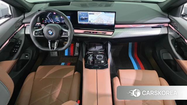 BMW 5 Series (G60) id 4499278 из Кореи 17