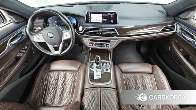 BMW 7 Series (G11) id 4930614 из Кореи 17