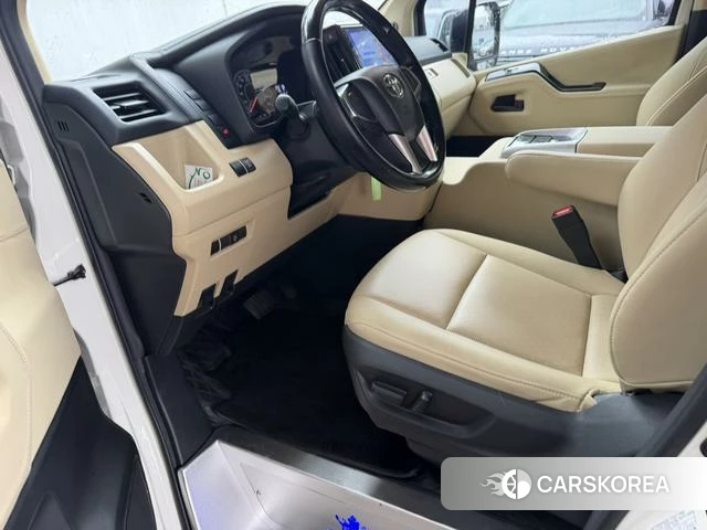 Toyota Hiace id 4358953 из Китая 20