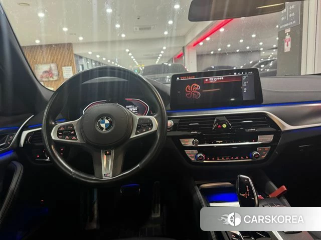 BMW 5 Series (G30) id 4427834 из Кореи 15