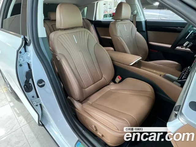 Hyundai Grandeur (GN7) id 2683779 из Кореи 17