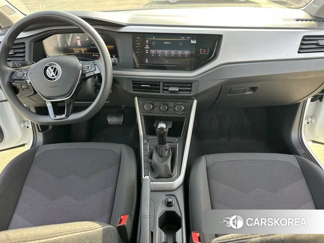 Volkswagen Polo id 4276491 из Китая 15