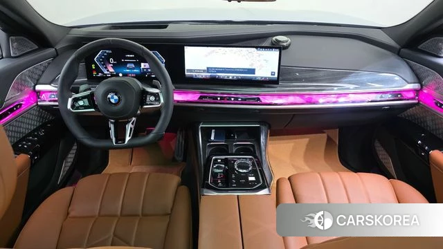BMW 7 Series (G70) id 4570909 из Кореи 30