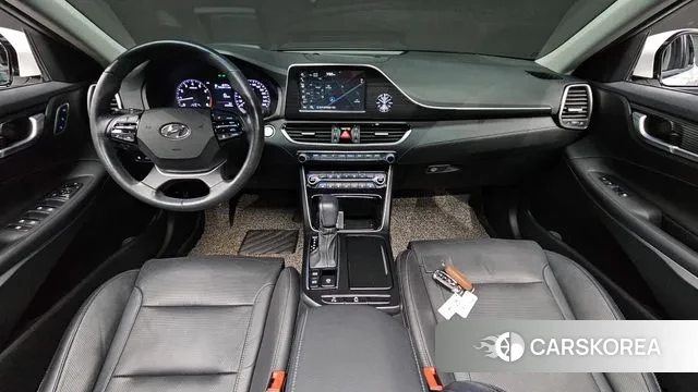 Hyundai Grandeur IG id 3703763 из Кореи 17