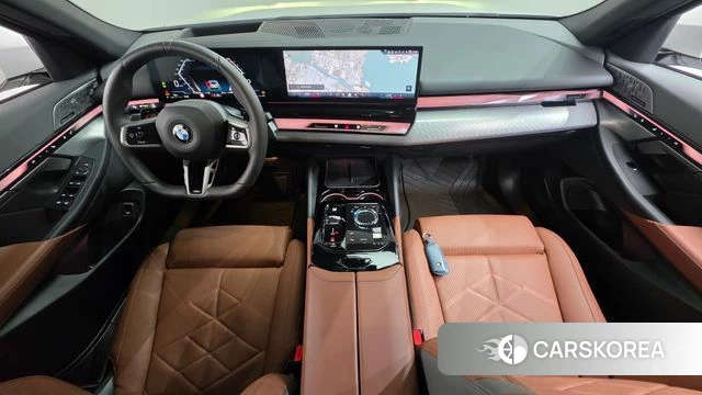 BMW 5 Series (G60) id 4853708 из Кореи 32