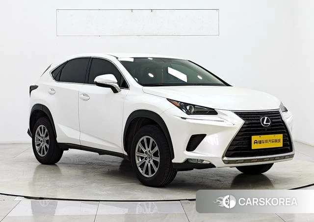 Lexus NX id 4213207 из Китая 17