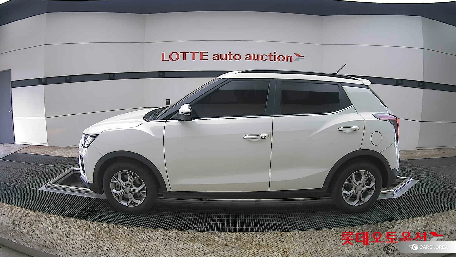 SsangYong Tivoli id 3869455 из Кореи 33