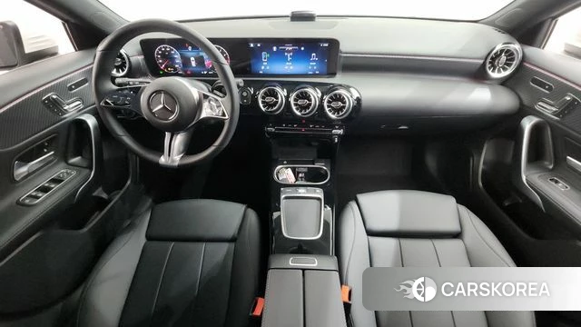 Mercedes-Benz A-Class W177 id 4307980 из Кореи 27