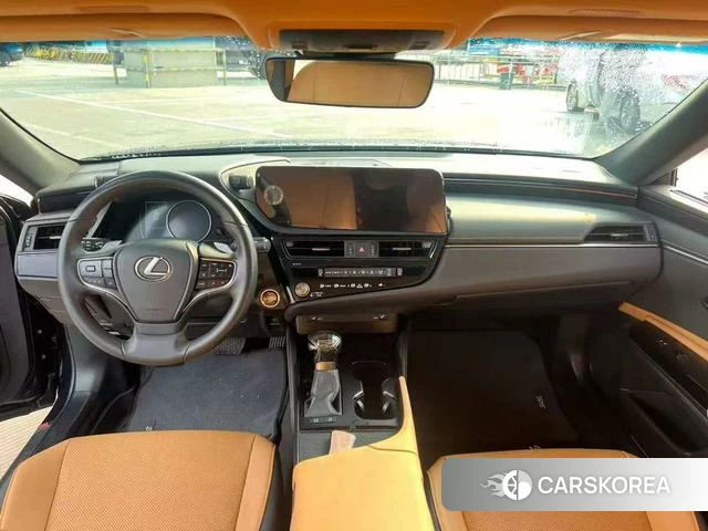 Lexus ES id 4353480 из Китая 7