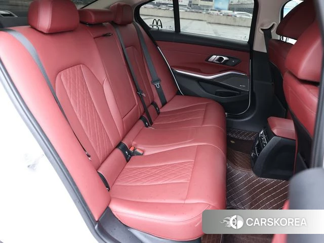 BMW 3 series id 4358864 из Китая 16