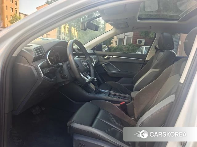 Audi Q3 Sportback id 4279262 из Китая 11