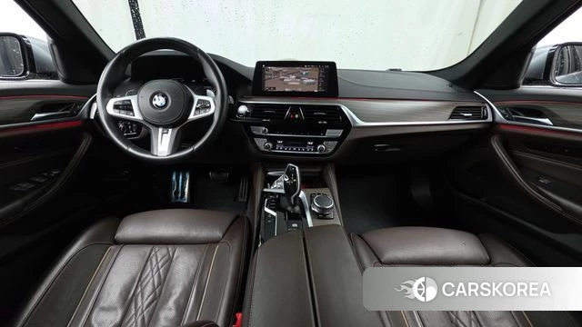 BMW 5 Series (G30) id 4746387 из Кореи 17