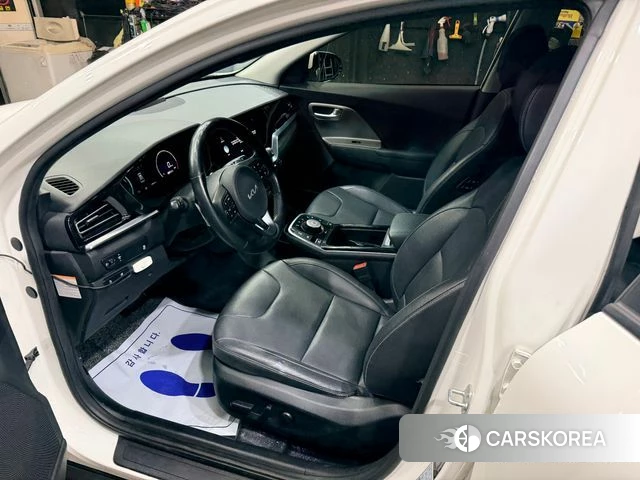 Kia Niro Plus id 3832545 из Кореи 17