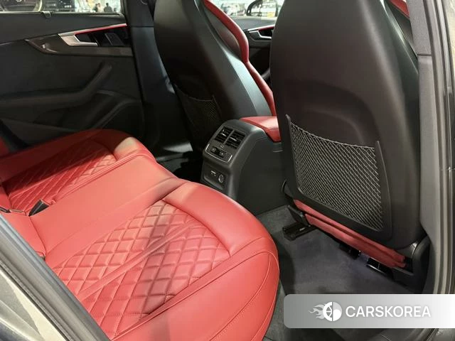 Audi S4 id 4359540 из Китая 24
