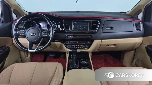 Kia The New Carnival id 3407900 из Кореи 17