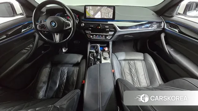 BMW 5 Series (G30) id 3433285 из Кореи 17