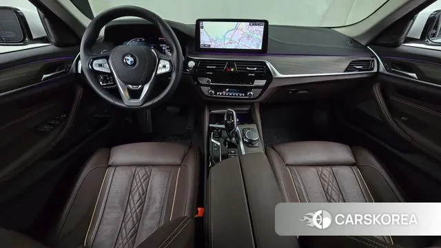 BMW 5 Series (G30) id 3696505 из Кореи 17