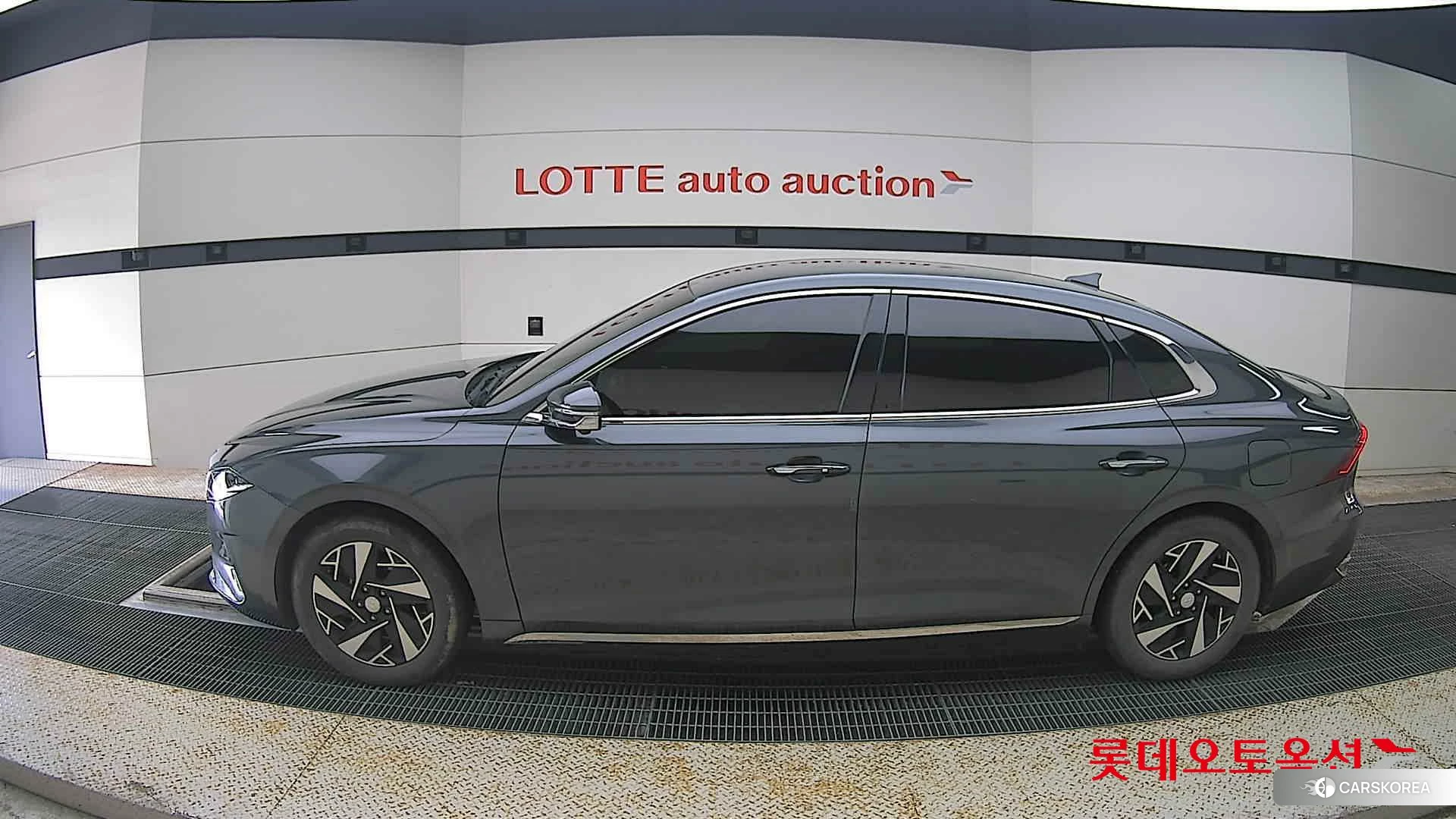 Hyundai Grandeur Hybrid id 4504382 из Кореи 35