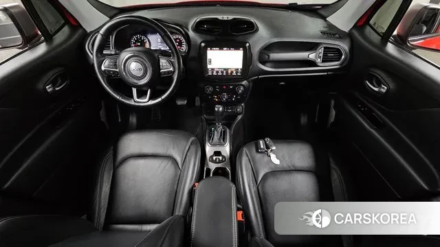 Jeep Renegade id 3237934 из Кореи 17