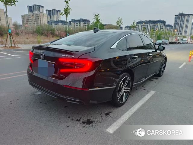 Honda Accord id 4290633 из Китая 7