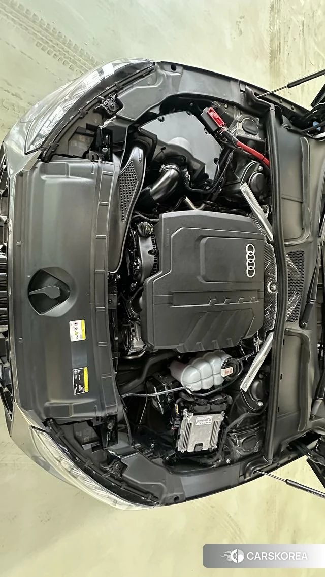 Audi A4L id 4274393 из Китая 7