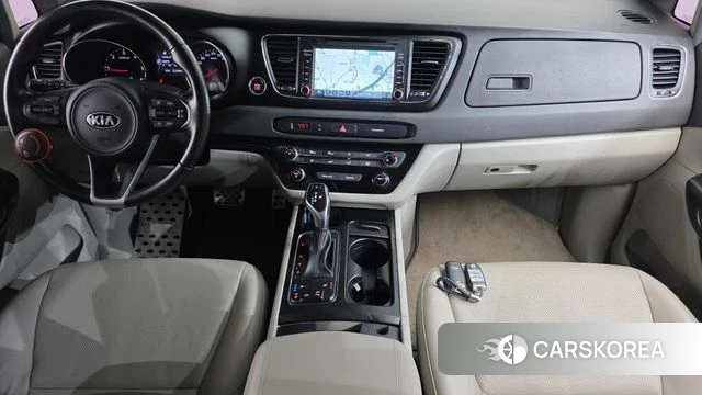 Kia All New Carnival id 3925203 из Кореи 17