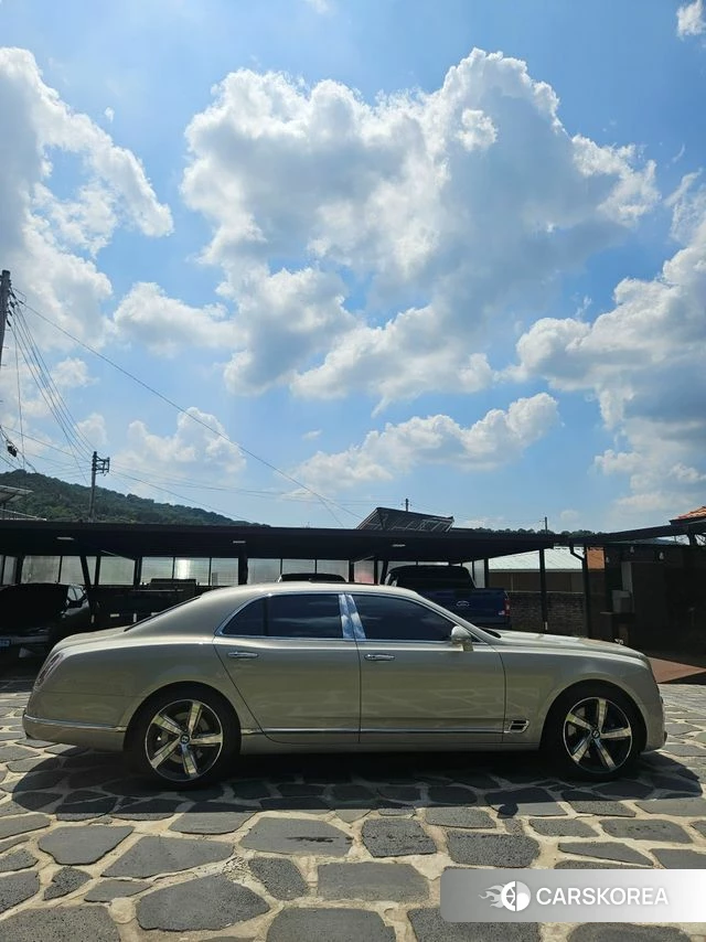 Bentley Mulshan id 4708723 из Кореи 17