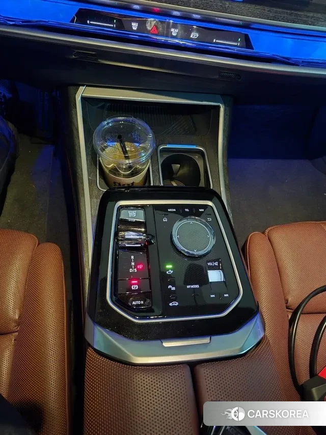 BMW 7 Series (G70) id 3776694 из Кореи 9