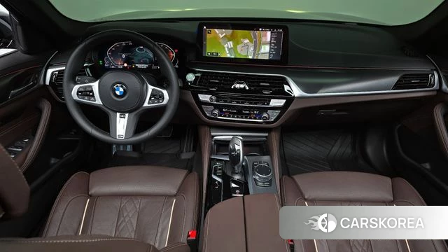 BMW 5 Series (G30) id 4337246 из Кореи 17
