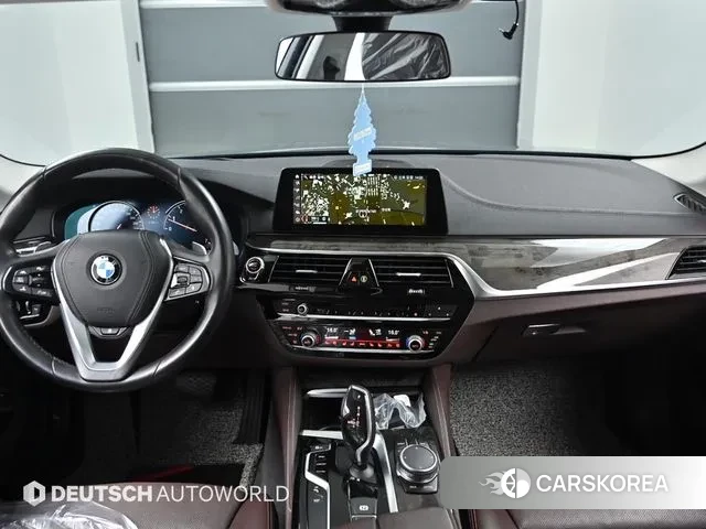 BMW 5 Series (G30) id 2991153 из Кореи 17