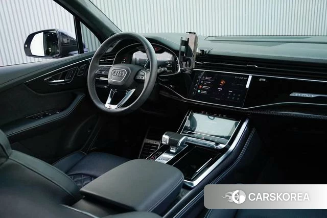 Audi SQ7 id 4259325 из Китая 17